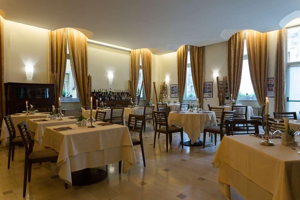 Hotel Palazzo Lovera 库尼奥 餐厅 照片
