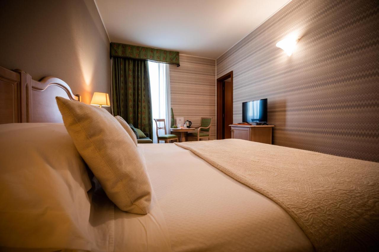 Hotel Palazzo Lovera 库尼奥 外观 照片