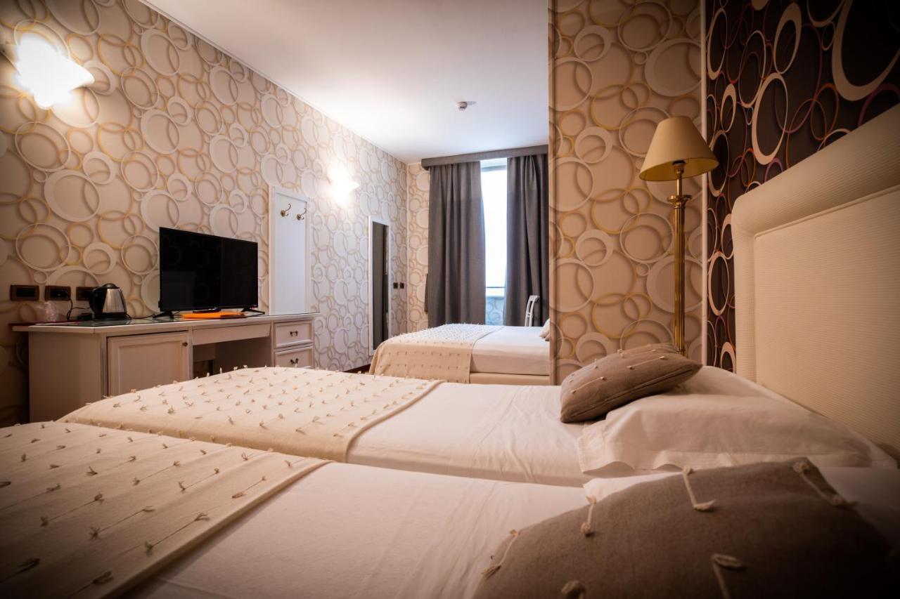 Hotel Palazzo Lovera 库尼奥 外观 照片